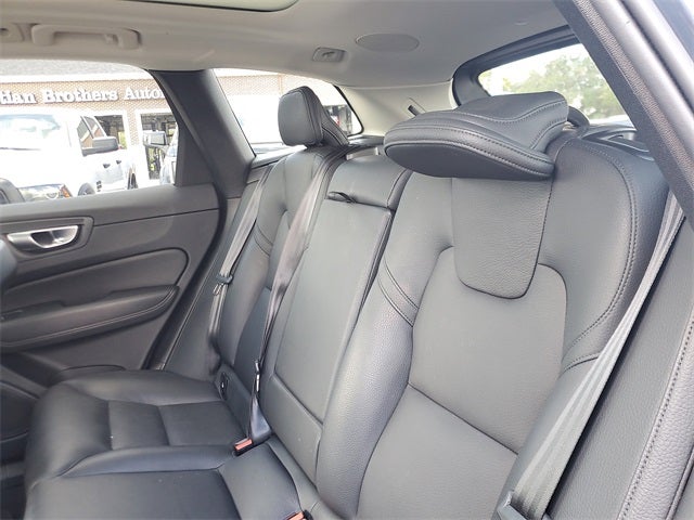 2024 Volvo XC60 B5 Plus Dark Theme